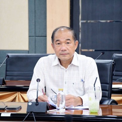 ดร จิตรกร เผด็จศึกประธานอาวุโส นายทนงศักดิ์ ทรัพย์เฟื่องฟู รองประธาน ร่วมประชุมคณะทำงานย่อย เพื่อประชุมหารือการดำเนินโครงการเดิน - วิ่ง การกุศล RRU Run to the Future 2026 โดยมี นายสายันต์ สมวัน ประธานจัดงานเดิน-วิ่ง การกุศล เป็นประธานการประชุม ในวันศุกร์ท