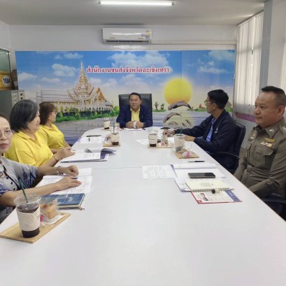 วันพฤหัสบดีที่ 18 กันยายน 2568 เวลา 10.00 น. นายยุทธนา มาตเจือ ประธานหอการค้า ร่วมประชุมคณะอนุกรรมการพิจารณากำหนดและปรับปรุงไขในใบอนุญาตประกอบการขนส่งไม่ประจำทางด้วยรถที่ใช้ในการขนส่งสัตว์หรือสิ่งของประจำจังหวัด ครั้งที่ 9/2568 ณ ห้องประชุมนนทรี ชั้น 2 สำ