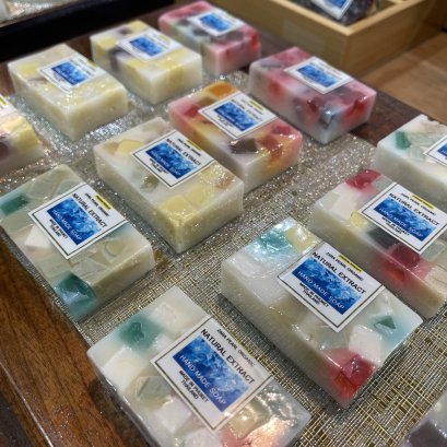 Hand made soap (S)