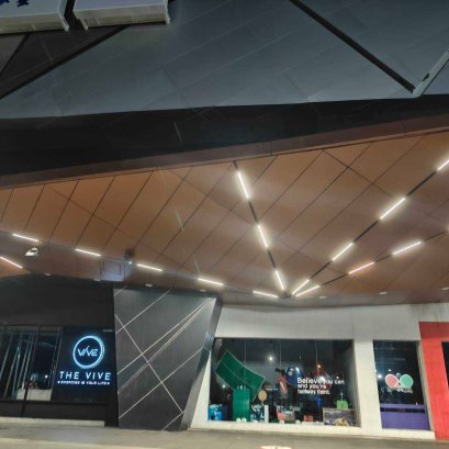 โครงการปรับปรุงโคมไฟ ณ เซ็นทรัลพัฒนา,หาดใหญ่