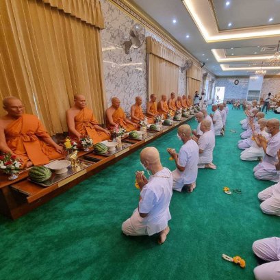 โครงการบวชพระ ณ วัดไทยพุธคยา ประเทศอินเดีย