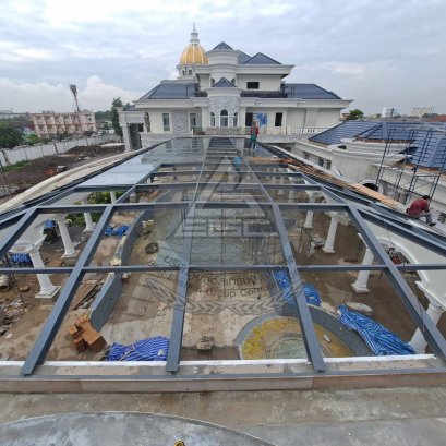 งานหลังคากระจกสระว่ายน้ำ