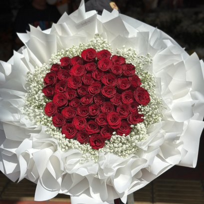 50 Red Rose Extra Wrapping