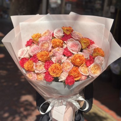 Ombre Mix Flower Bouquet