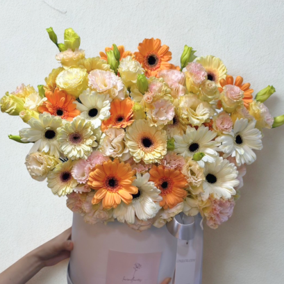 Mix of Sunshine Flower Box