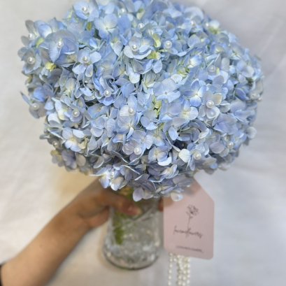 Hydengrea Crystal Vase with pearls
