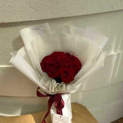 10 Red Roses Bouquet - Best Seller