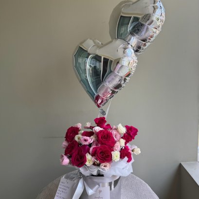 Majenta Mix Flower Box + Heart Ballooons