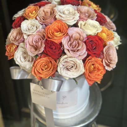 Orange Cappucino Flower Box - 40 Roses