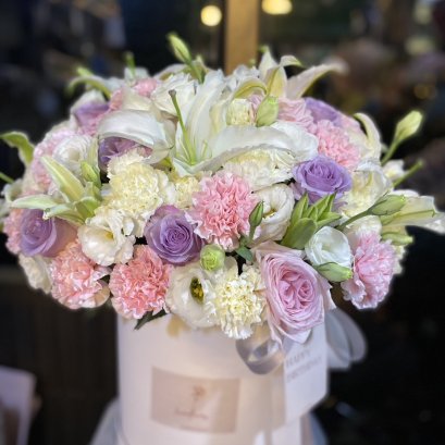 Mix FlowerBox with Lillies