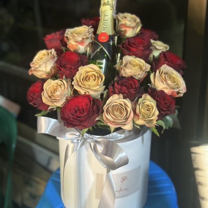 20 Coffee Rose FlowerBox