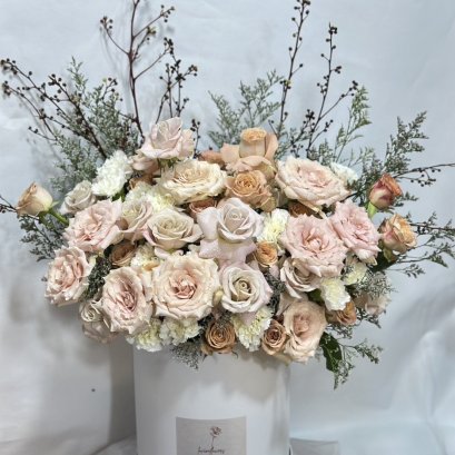 Premium Coffee Roses FlowerBox - XL