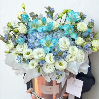 Blue Tone Mix Flower Premium Box