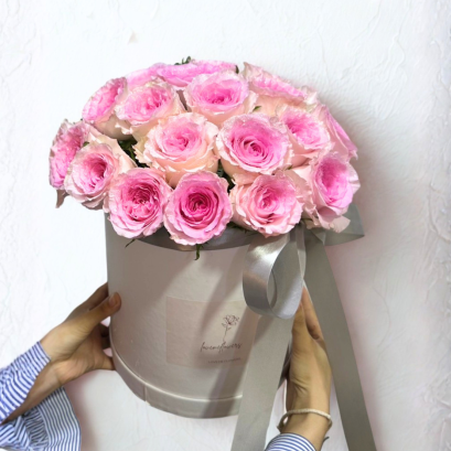20 Pink Roses FlowerBox