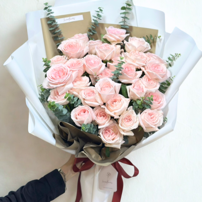 30 Pink Roses Luxury Wrapping Flower Bouquet