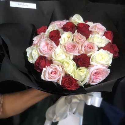 30 Roses Mix Bouquet