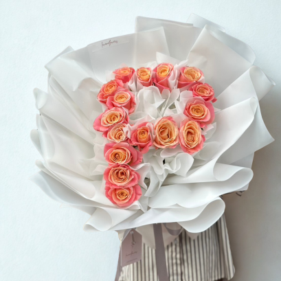 LOVE LETTER &quot;P&quot; (customizable into any letter/number)