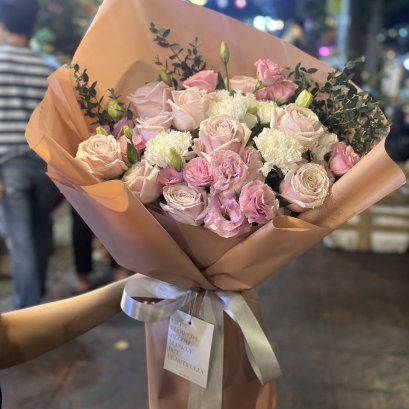 Mixed Pink Tone Bouquet