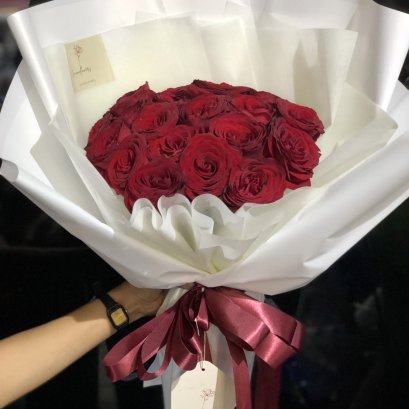 20 Red Roses