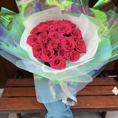 20 Roses - Bright Majenta