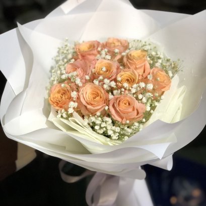 10 Orange Roses