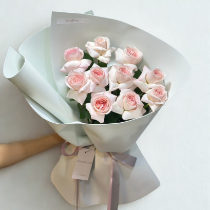 10 Pink Roses Trendy Wrapping