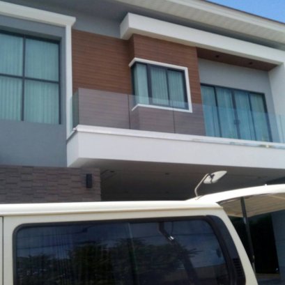 งานมอเตอร์ประตูอัตโนมัติ