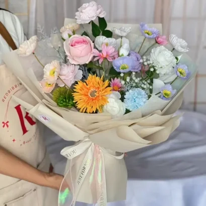 ช่อดอกไม้ปลอม ช่อดอกไม้แสดงความยินดี FW111