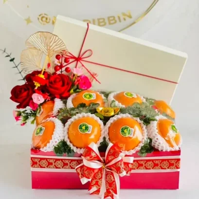 กระเช้าส้มตรุษจีนในกล่องของขวัญสวยๆ