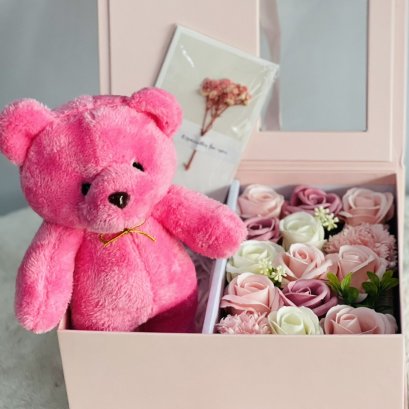 LOVE019 กล่องดอกไม้มีกลิ่นหอม ตุ๊กตาหมีนุ่มนิ่ม