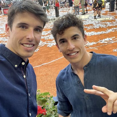 DUCATI vs HONDA เมื่อ 2 พี่น้องมาร์เกซต้องแยกทาง จะคุยกันยังไงไม่ให้ความลับรั่วไหล?