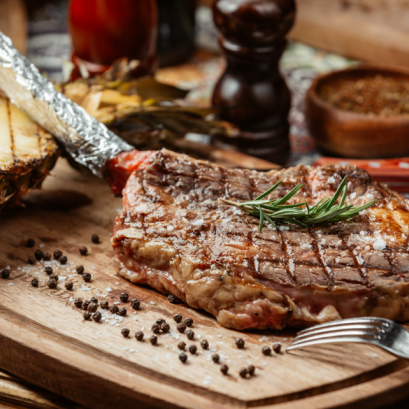 สโมกเฮาส์ในพัทยา The Collective พิกัดลับสำหรับคนรักเนื้อ