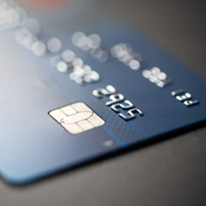 ปลดล็อกความคล่องตัวทางการเงิน เพียงสมัครบัตรเดบิตธนาคาร