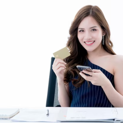 5 ปัจจัยที่ต้องพิจารณาก่อนตัดสินใจเลือกสมัครบัตรเครดิต