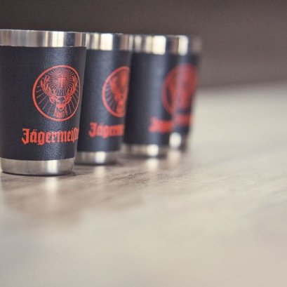 สั่งทำแก้วเก็บความเย็นมีโลโก้ แจกพนักงานลดการใช้ขยะในองค์กร