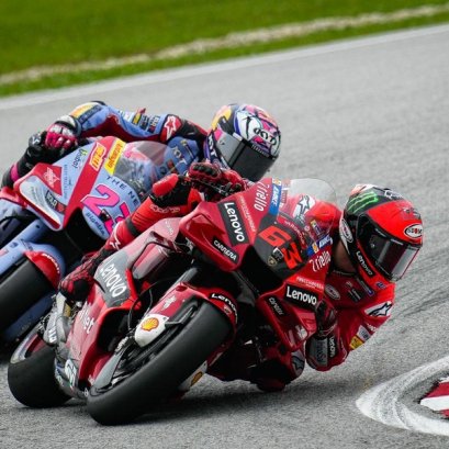 เมื่อ 2 นักบิดสุดฮ็อตต้องมาร่วมทีมกัน 'DUCATI' ไม่ต้องการให้ 'บันญาญา' และ 'บาสเตียนินี' เป็นเพื่อนกัน! แค่เคารพซึ่งกันและกันก็พอ!