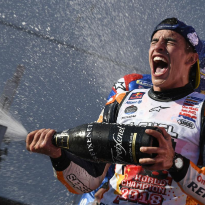เด็กระเบิด!! 'มาร์ก มาร์เกซ' ผงาดคว้าแชมป์MotoGP สมัยที่ 5!
