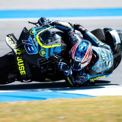 ไอ โอกุระ ตื่นเต้นกับสมรรถนะที่แข็งแกร่งของ Aprilia ที่ซิลเวอร์สโตน