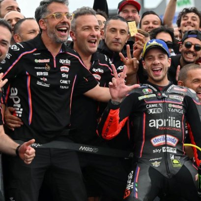 มาร์โก เบซเซคกี รับภาระพัฒนา Aprilia ช่วงไร้คู่หู ฆอร์เก มาร์ติน