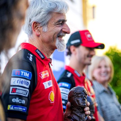 เปิดเหตุผล DUCATI ลดตัวแข่งสเป็คโรงงานใน MotoGP 2025
