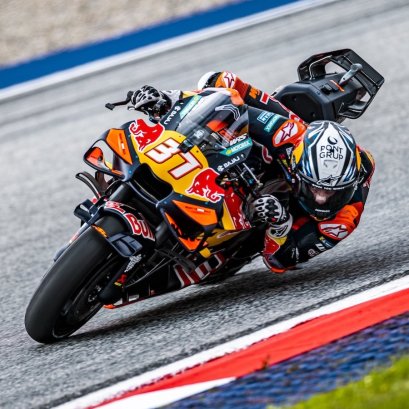 เปโดร อคอสต้า ฉลองชัย MotoGP ครั้งแรกที่ออสเตรีย ! 