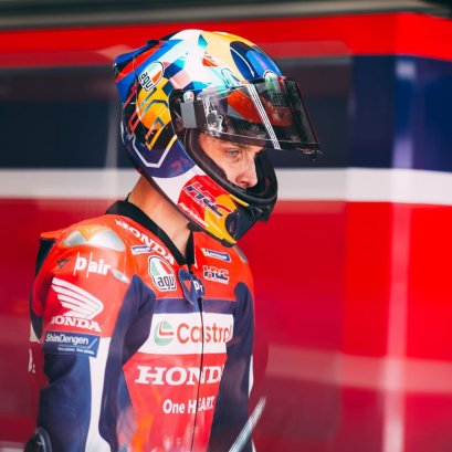 ลูก้า มารินี นักบิดคนเดียวใน MotoGP 2025 ที่ไม่ล้มแม้แต่ครั้งเดียวในครึ่งแรกของฤดูกาล