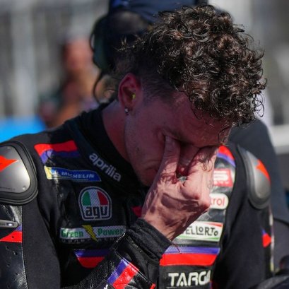Aprilia วัน - ทู มาร์โก เบซเซคกี ฉลองชัยโฮมเรซ Italian Grand Prix 2026