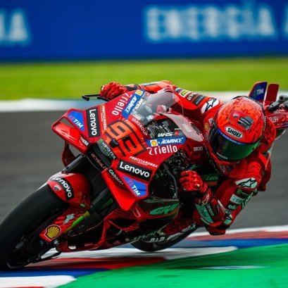 ฮ็อตต่อเนื่อง! มาร์ก มาร์เกซ คว้าโพล Argentina GP 2025 