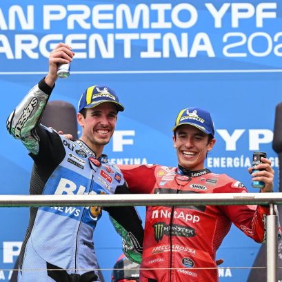 มาร์ก มาร์เกซ ยก อเล็กซ์ มาร์เกซ เป็นคู่แข่งคนสำคัญในการชิงแชมป์โลก MotoGP 2025