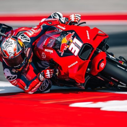 'ออกุสโต้ เฟอร์นันเดซ' รับกำลังศึกษาความเร็วของ 'เปโดร อคอสต้า' 