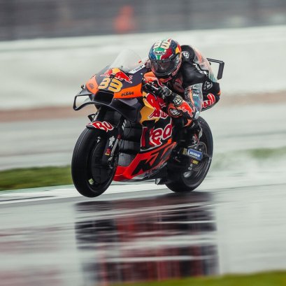 'แบรด บินเดอร์' เซ็ง! ฝนตกทำ British Grand Prix ไม่สนุก!