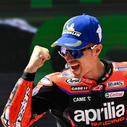 ตามคาด! มาเวริค บีญาเลส คว้าโพลสนามสุดท้าย Valencia Grand Prix 2023