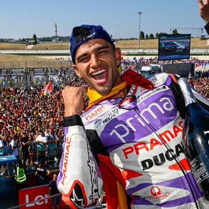 มีความเป็นไปได้ที่ 'ฆอร์เก มาร์ติน' จะขยับขึ้นทีมโรงงาน DUCATI ใน MotoGP 2024!