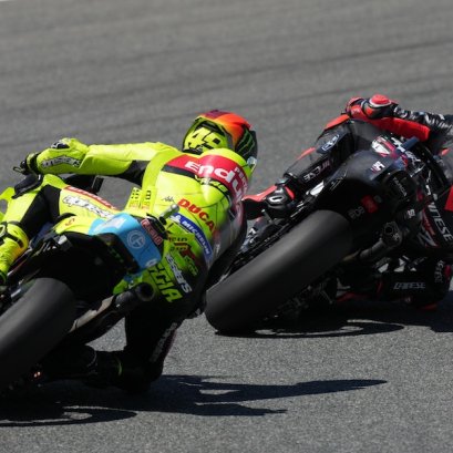 ฟาบิโอ ดิ จิอันนันโตนิโอ รับ GP26 พัฒนาขึ้นแต่ยังสู้ APRILIA ไม่ได้!